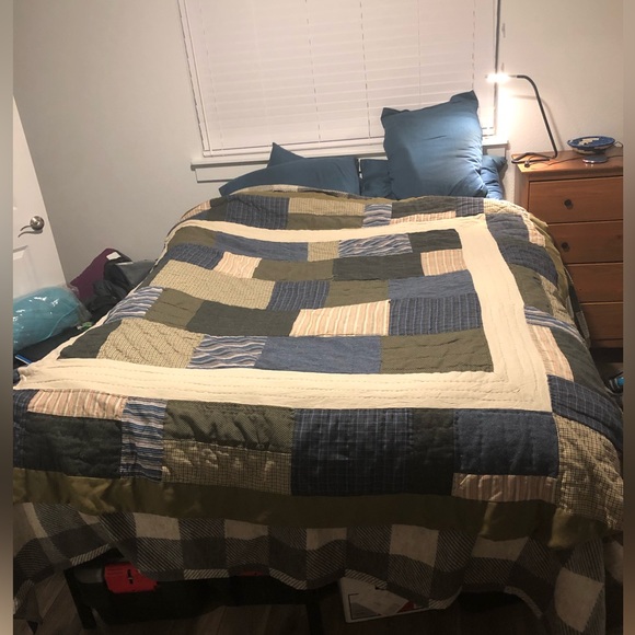 Columbia Bedding Columbia Quilt Poshmark